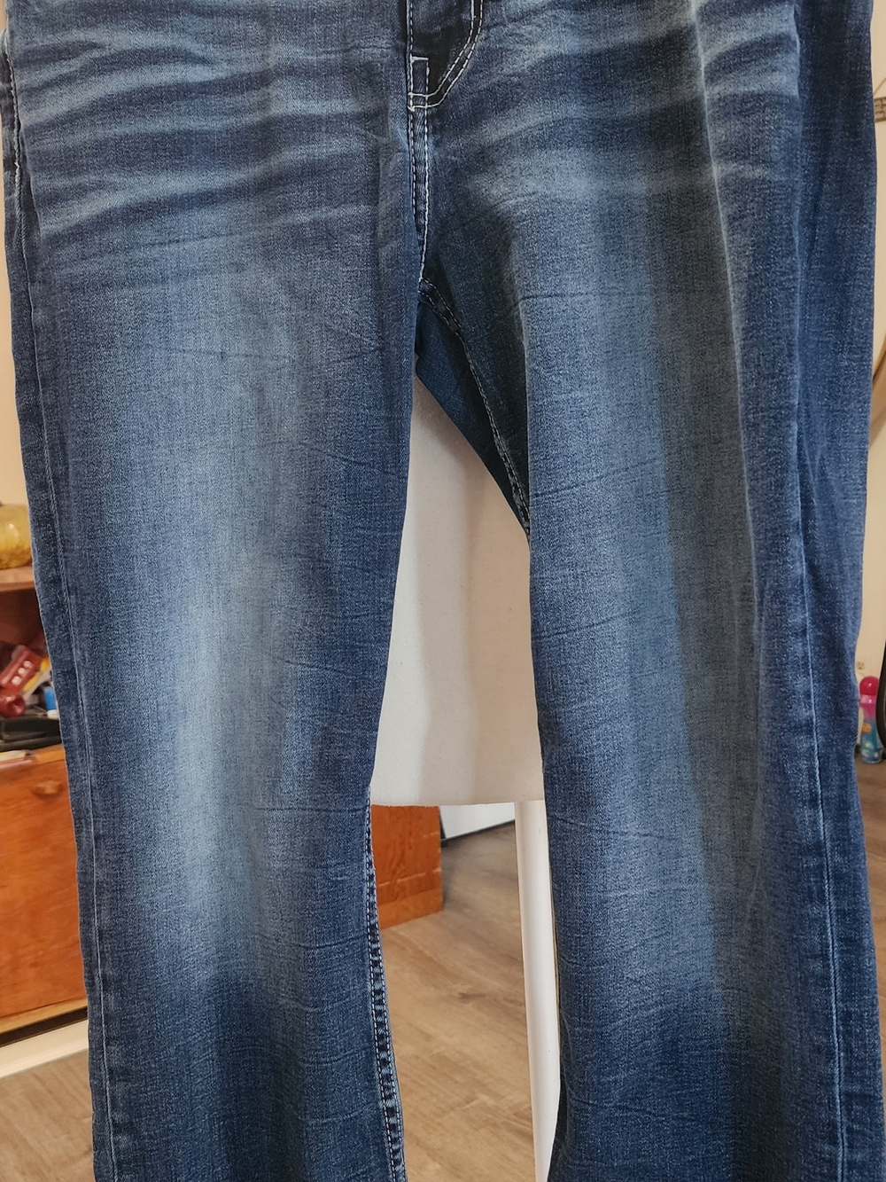BKE Women's Washed Blue Straight Jeans Sz 36x 30